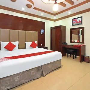 Oyo 589 Lavina House Hotel